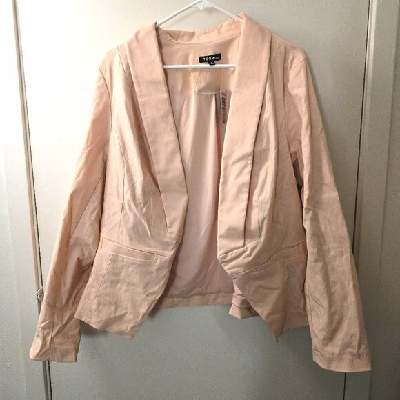 NWT Torrid Size 1 Pale Blush Pink Blazer - Picture 1 of 5